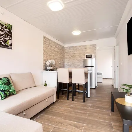 Dayely Apartamento *